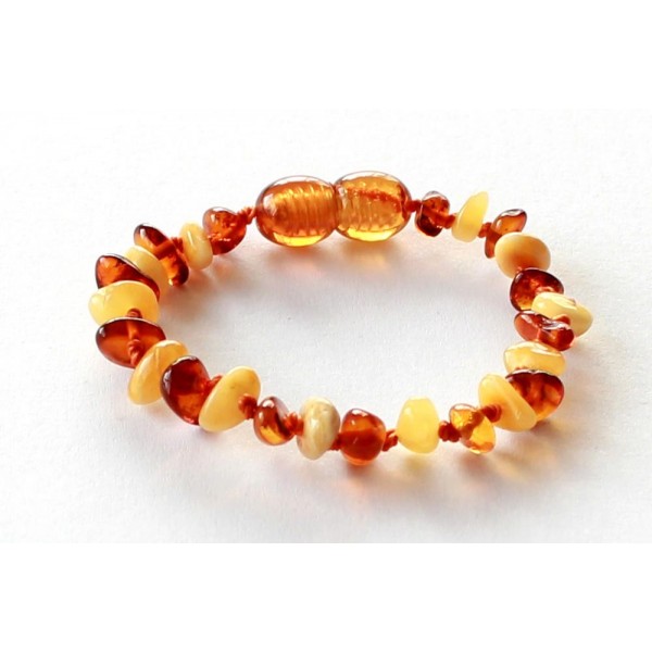 Amber-Teething-bracelet